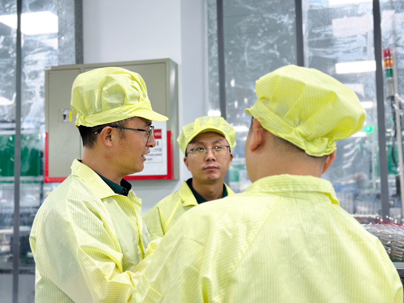 鄭校長分享工廠管理細節