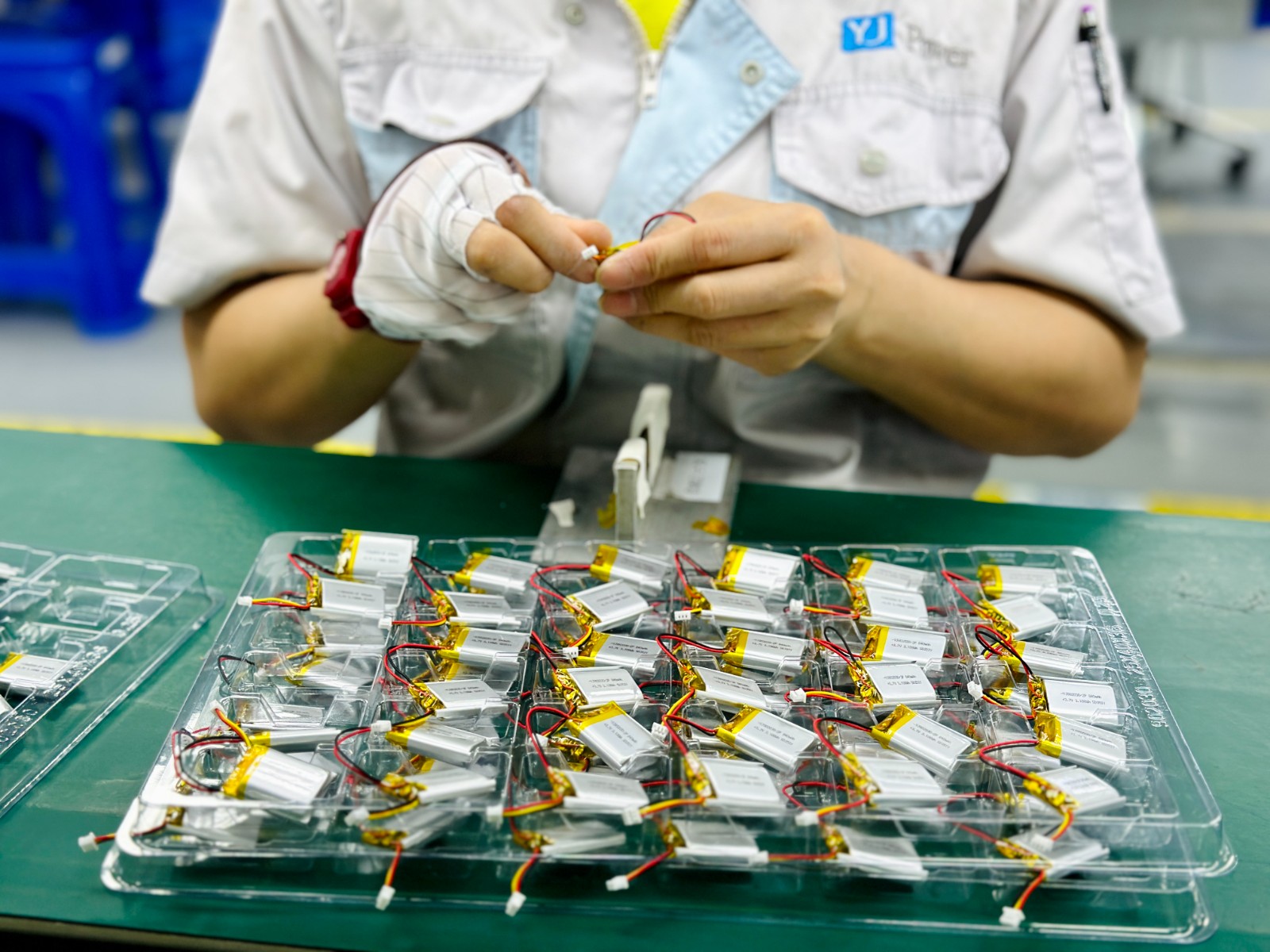 言九電子生產工序細節