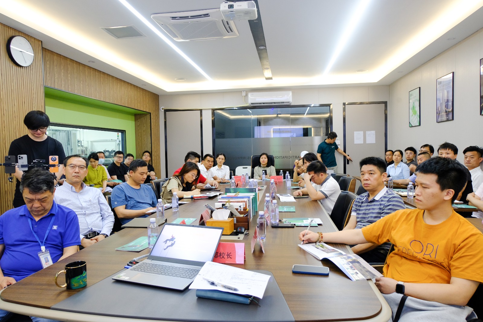 開放日會議室演講 開放日會議室演講